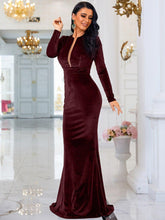 Long Sleeve Velvet Green Evening Dress
